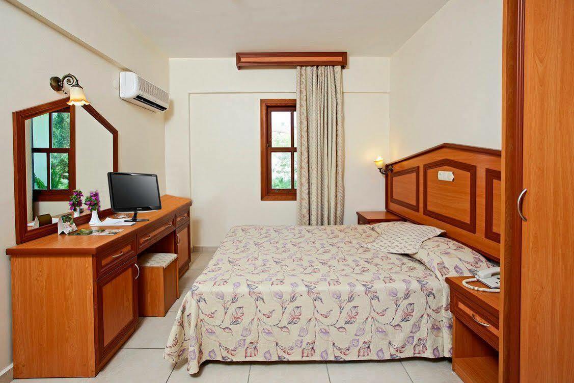 פאטהיה Katranci Park Hotel מראה חיצוני תמונה